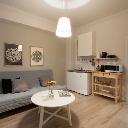 Apollo Apartment @ Plaka Atene Esterno foto