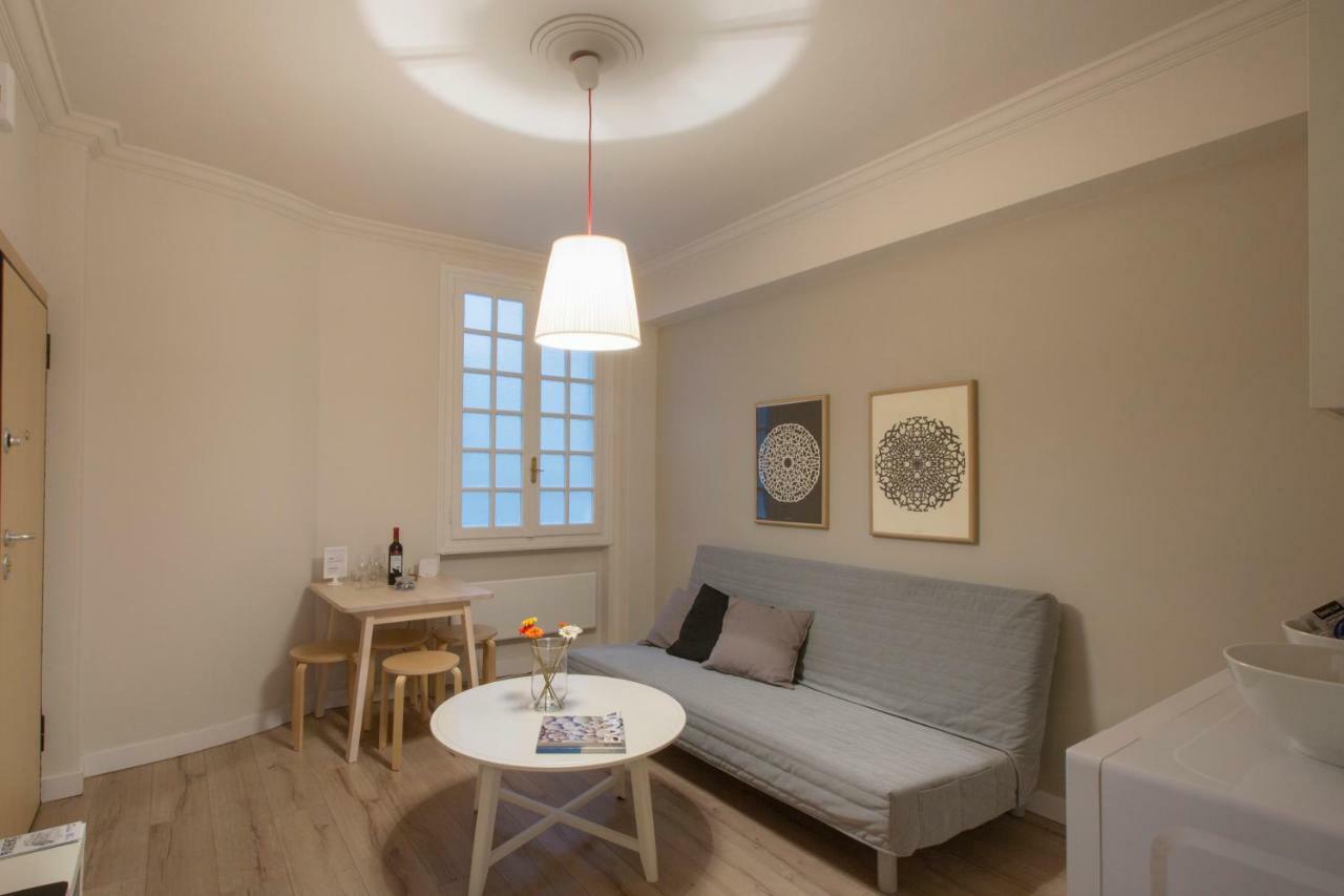 Apollo Apartment @ Plaka Atene Esterno foto